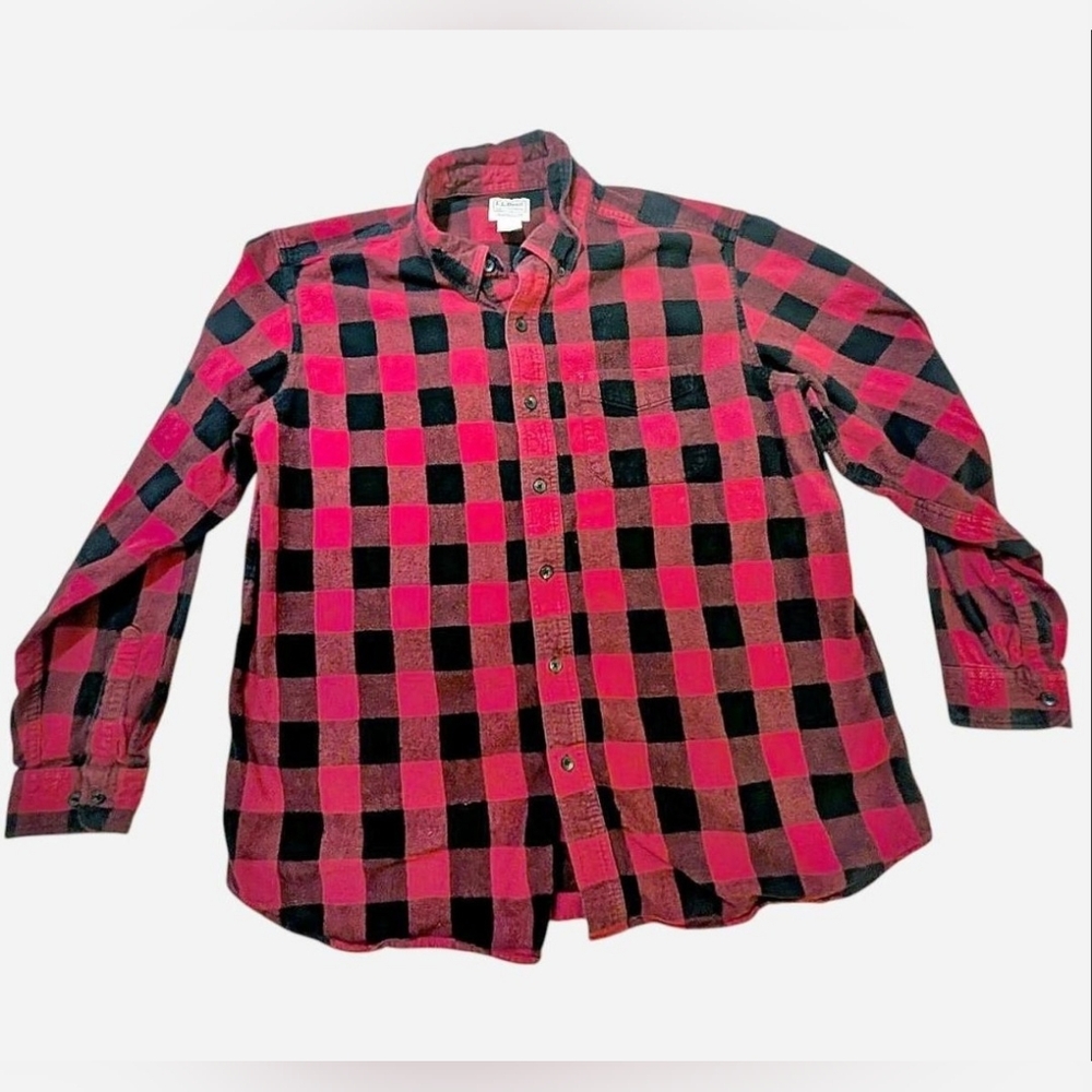 L.L. Bean Red‎ and Black Plaid Men's Shirt